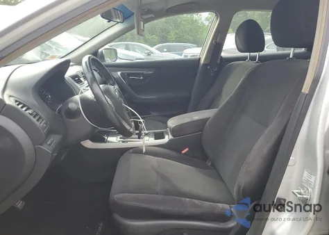 2013 Nissan Altima 2.5 z USA, uszkodzony, nr VIN 1N4AL3AP1DC282975